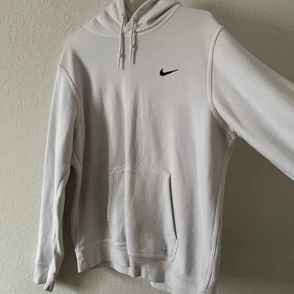 Nike Sweatshirt - Picture 2 of 3